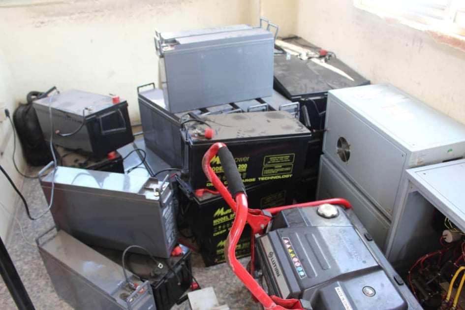 EFCC Arrests 8 for Pirating DSTV Signals